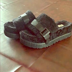 Ugg Fluffita Sandals